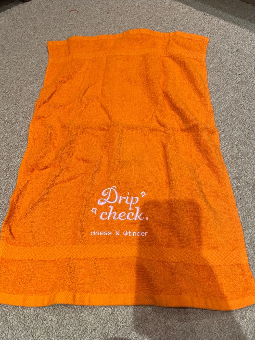 *rare* Anese x Tinder Drip Check Towel